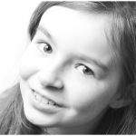 C32-LauraStar-KA-High-Key-Libby